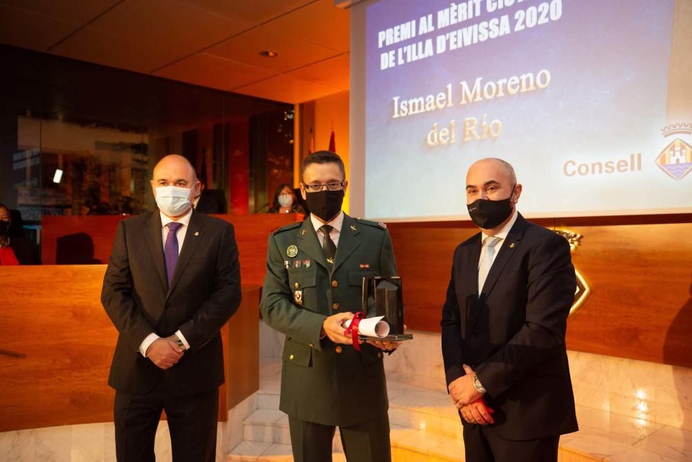 Medallas de Oro y Premios al Mérito Ciudadano en Ibiza