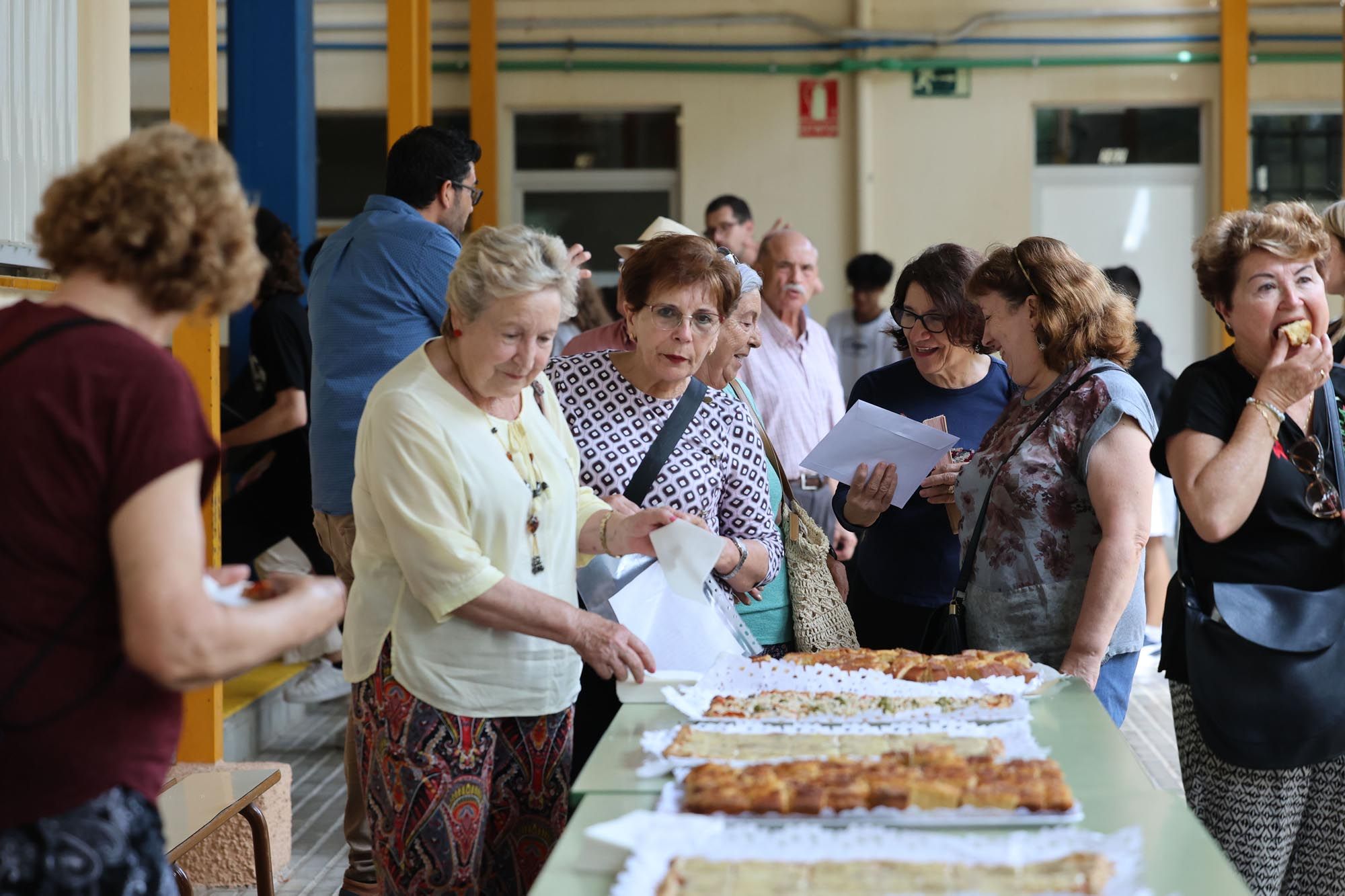 Los mayores de Puig d'en Valls, en el instituto Isidor Macabich