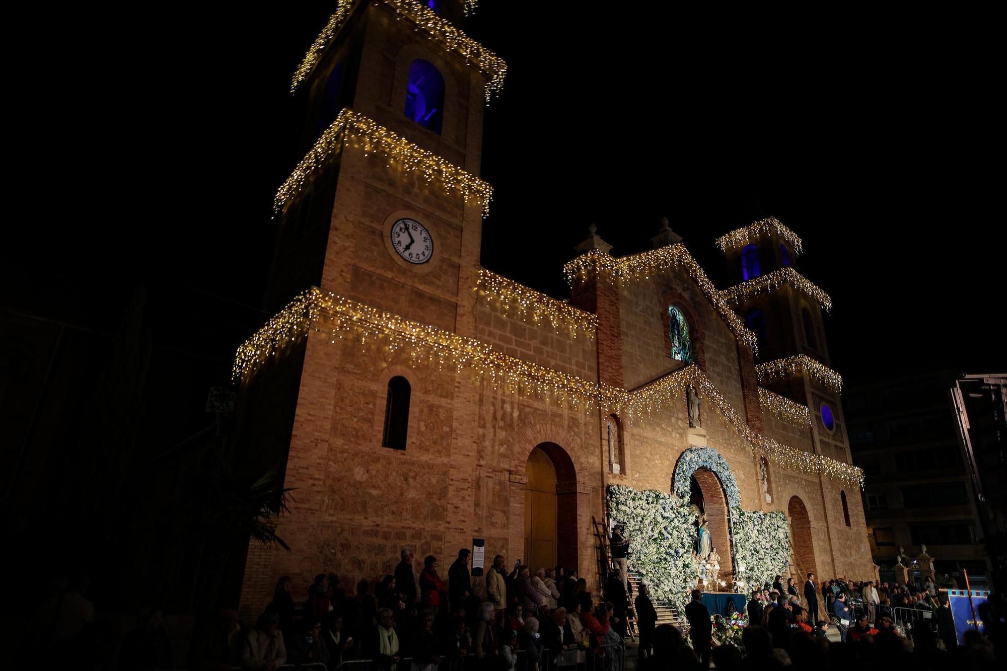 Ofrenda Floral a la Purísima en Torrevieja 2023