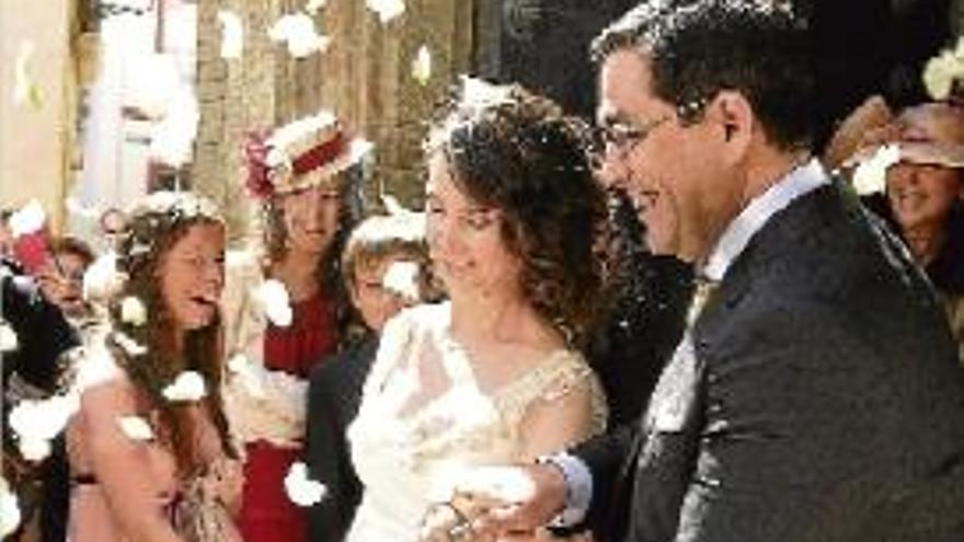 La jutgessa Alaya renova els vots matrimonials i  fa suspendre una missa