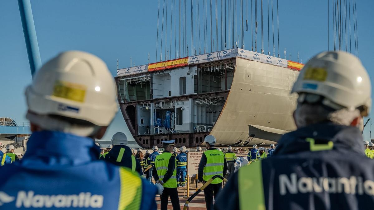 Puesta de quilla del futuro BAM IS de la Armada en Navantia