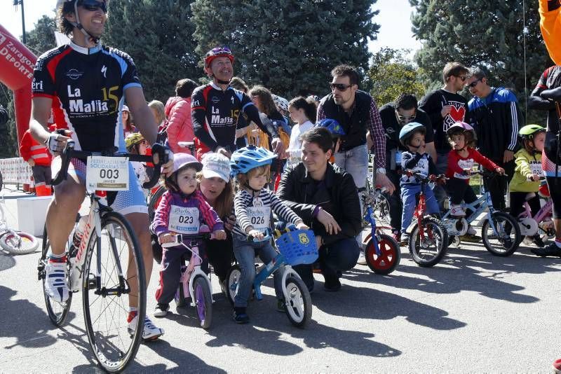 Fotogalería de la charla de Alberto Contador a niños en Zaragoza