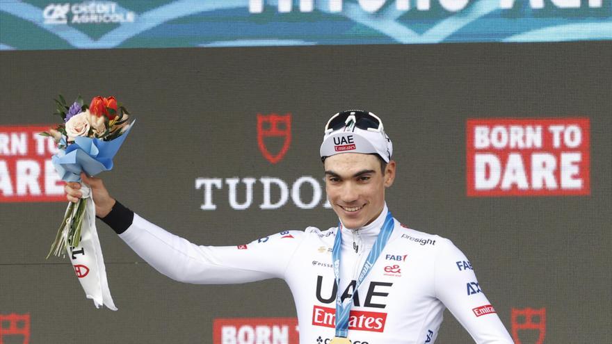 Juan Ayuso sigue intratable y gana la Tirreno Adriático