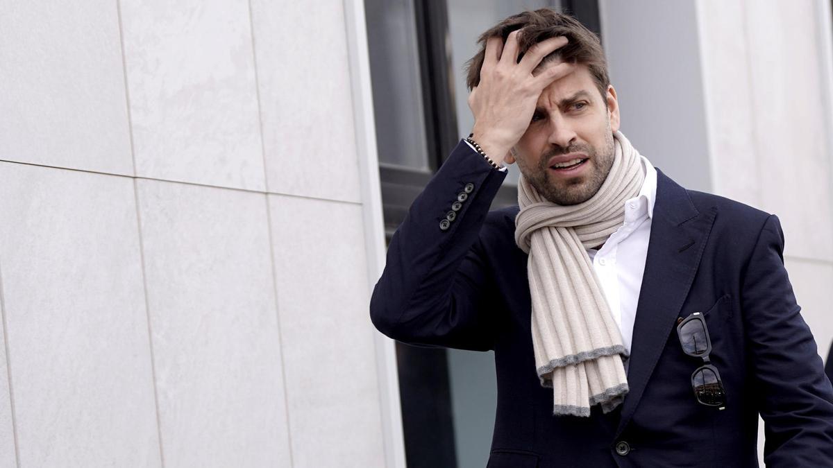 Gerard Piqué, exjugador del Barcelona, a la salida de los juzgados de Majadahonda.