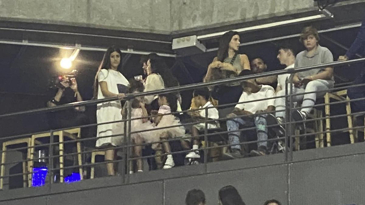 La ropa del hijo de Cristiano Ronaldo y Georgina en el concierto de Rosalía, objeto de revuelo