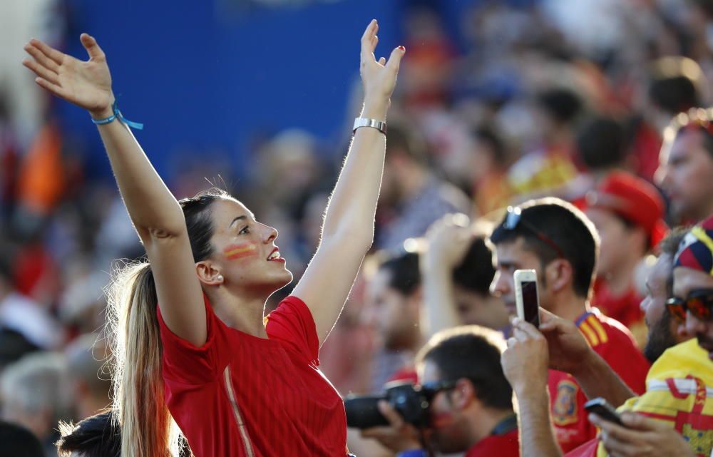 Eurocopa 2016: Los aficionados españoles toman las gradas