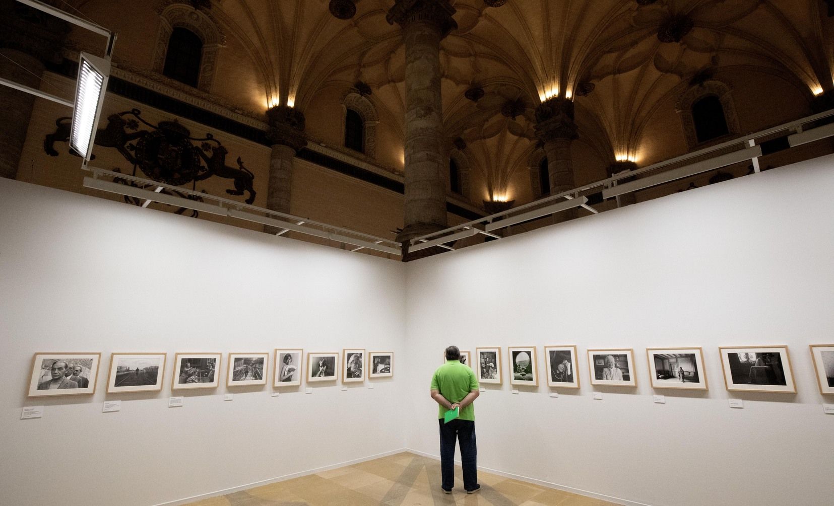 En imágenes | La Lonja de Zaragoza recorre la trayectoria de Pilar Aymerich, Premio Nacional de Fotografía