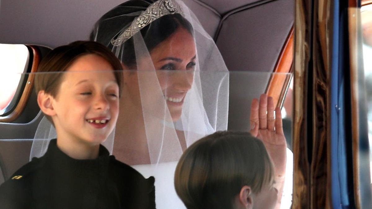 Meghan Markle con los pajes
