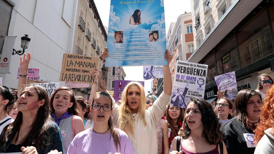 Valeria Quer en la manifestación contra la sentencia de La Manada // Agencias