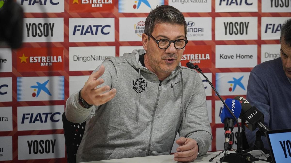 Fotis Katsikaris en la presentació com a nou entrenador del Bàsquet Girona.