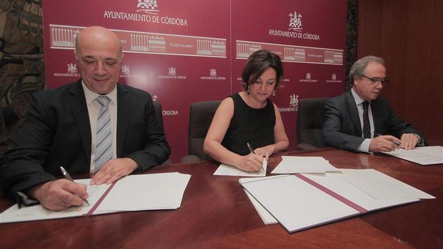 Ayuntamiento, Diputación y CECO firman un acuerdo para el impulso logístico de Córdoba