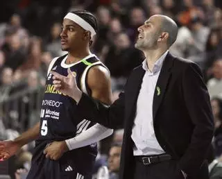 Javi Rodríguez, entrenador del Alimerka Oviedo Baloncesto, tras caer por 84-89 con el líder Leyma Coruña: "Nos han llevado al límite y nosotros a ellos"