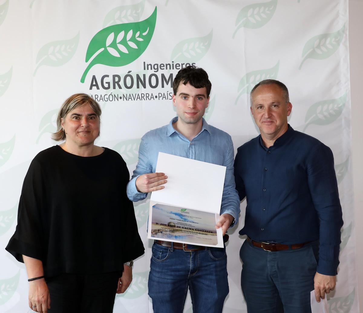 Jon Ruiz De Gauna Gonzalez, premio al mejor expediente académico de la escuela de Navarra