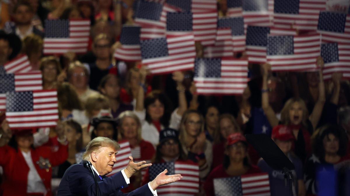 TRUMP CINCO MIL DÓLARES | 5000 dólares para cada adulto: la promesa de Trump si su partido gana las elecciones de noviembre