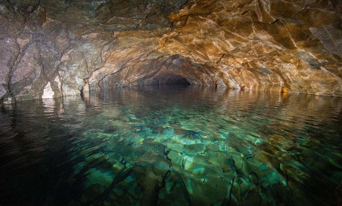 Imagen de una masa de agua subterránea