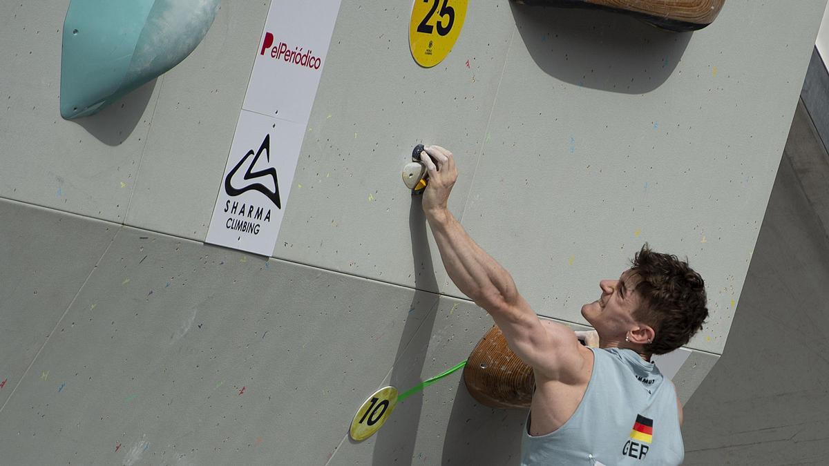 Pruebas clasificatorias de ‘boulder masculino’ para el campeonato de Europa de escalada