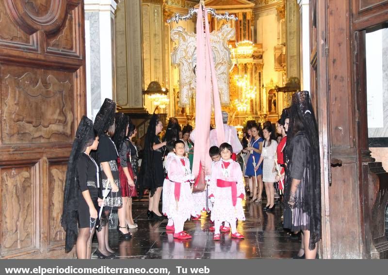 GALERIA FOTOS: Procesión de las Rosarieras en Vila-real