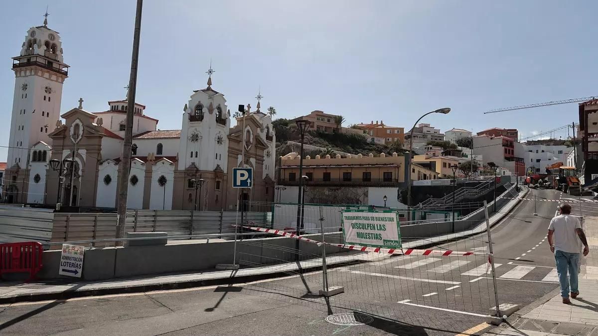 Inicio de las obras en la plaza de Candelaria, el pasado mes de febrero.