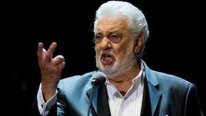 (FILES) In this file photo taken on July 25, 2015 Spanish singer Placido Domingo performs on stage during a concert at the Starlite in Marbella. - Opera great Placido Domingo denied multiple allegations of sexual harassment on August 13, 2019, insisting that he believed all interactions and relationships throughout his long career were always welcomed and consensual. (Photo by Jorge Guerrero / AFP)