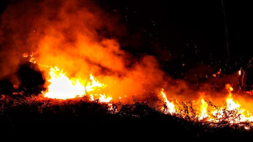 Incendio en Aldán: fuego, con nocturnidad y alevosía