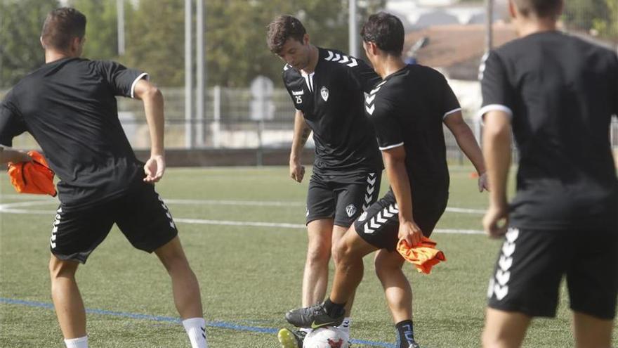 ¿Volverá Dealbert a lucir el brazalete de capitán del Castellon?