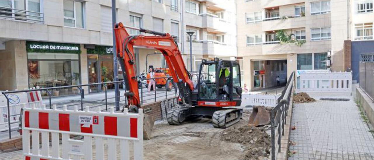 Vías y Obras - 33,3 millones: Es la partida que más sube con respecto a 2023, un 38,19%. Transporte crece un 28%, hasta 17,2 millones.