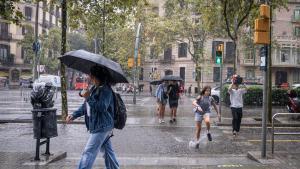 L’Aemet avança que l’escenari d’inestabilitat atmosfèrica, pluges i risc de tempestes s’allargarà fins com a mínim dimecres o dijous