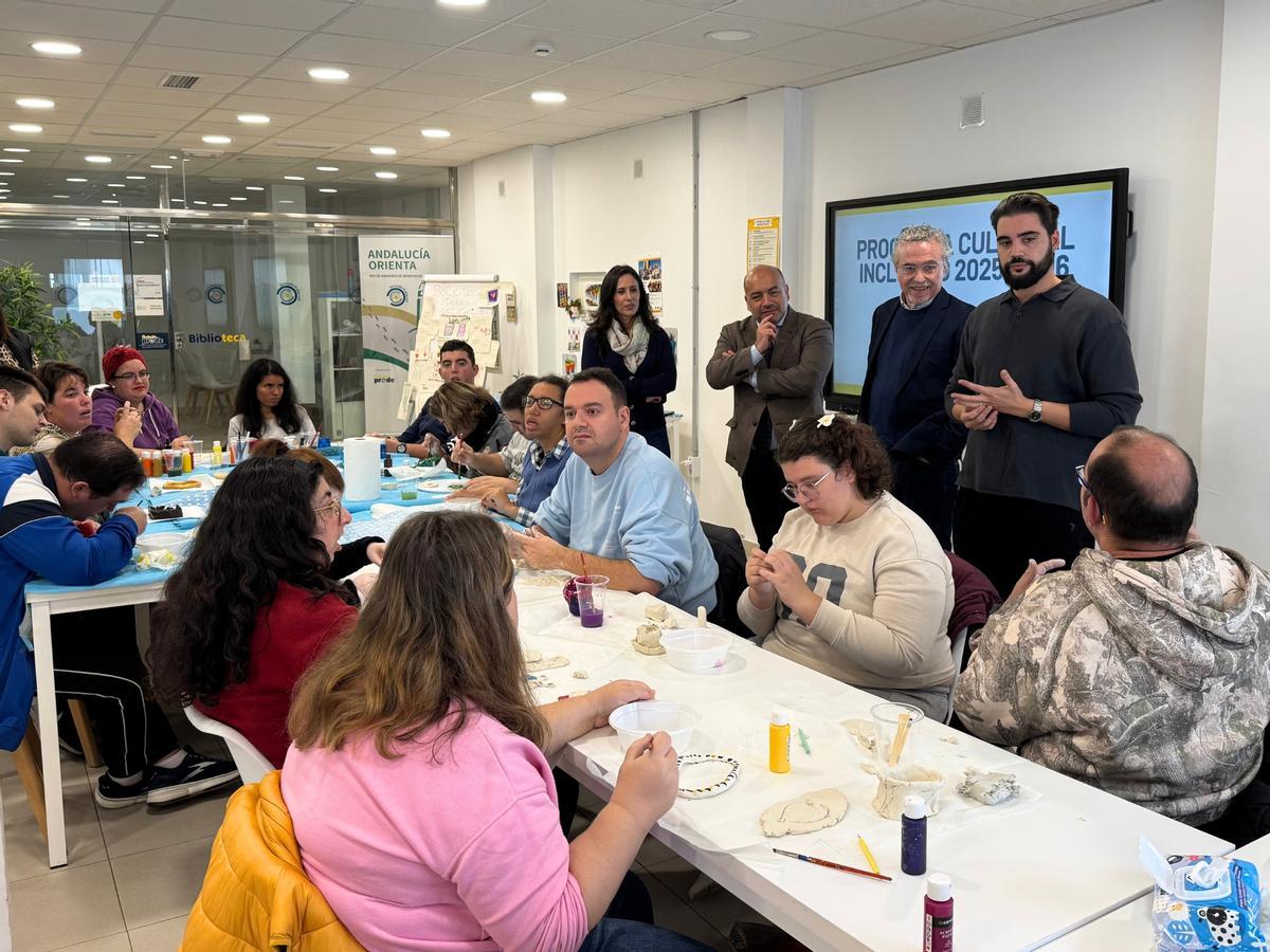 Visita a un taller en la Fundación Prode.