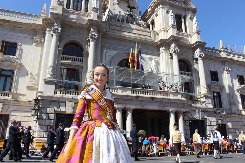 ... y con el balcón, al que ha vuelto un par de veces este año.