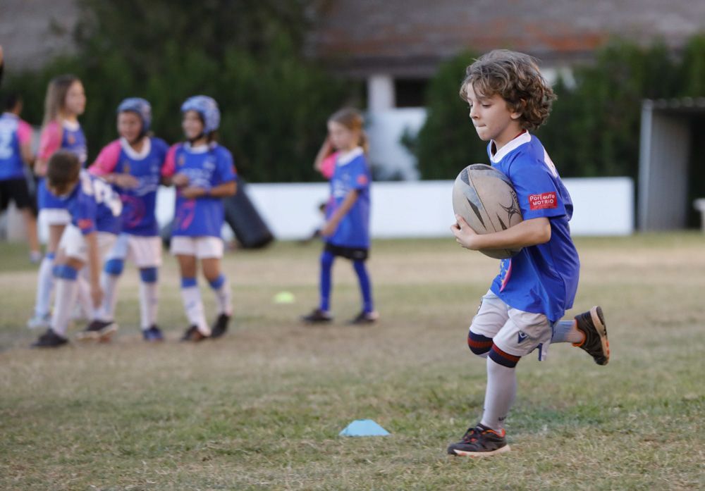 Estreles de Morvedre, un equipo modesto en Baladre, que transmite los valores del rugby, más allá del terreno de juego.