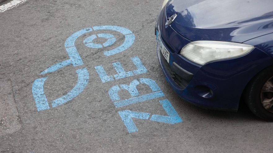 Sin novedad en el primer día de la entrada en vigor de la Zona de Bajas Emisiones en Alicante