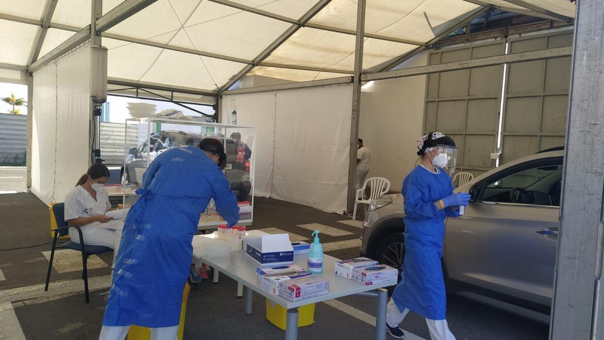 Sanidad busca el covid-19 en 2.000 personas de Lanzarote