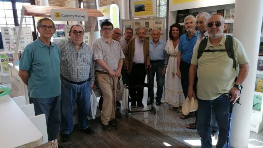 Correos acoge una exposición de postales antiguas de Málaga organizada por el Círculo Filatélico y Numismático