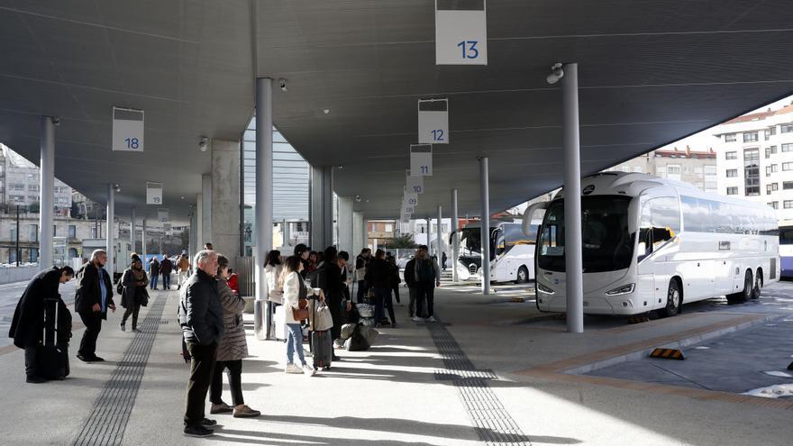 Una línea de bus unirá Vigo con los polígonos de Porriño