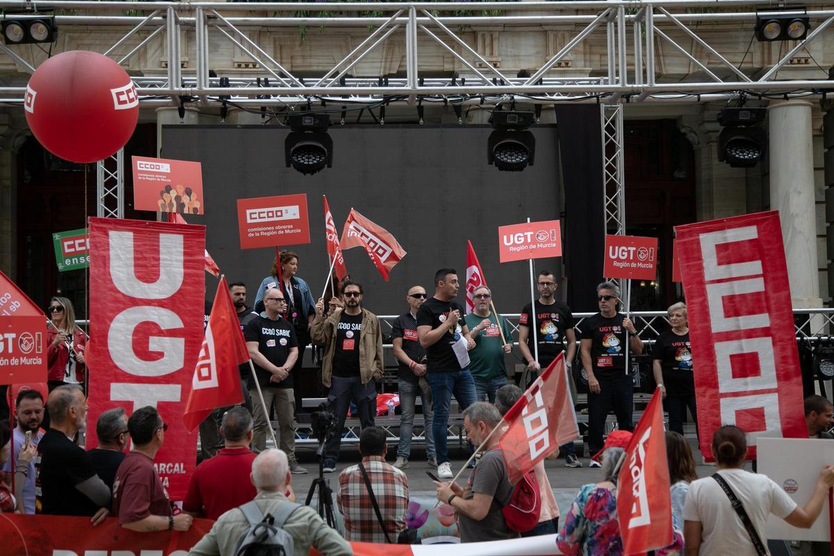 La manifestación por el Día del Trabajador en Cartagena, en imágenes