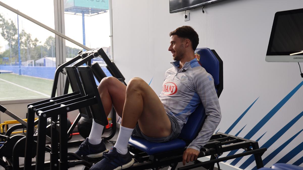 Javi Puado sigue recuperándose de su lesión en la rodilla
