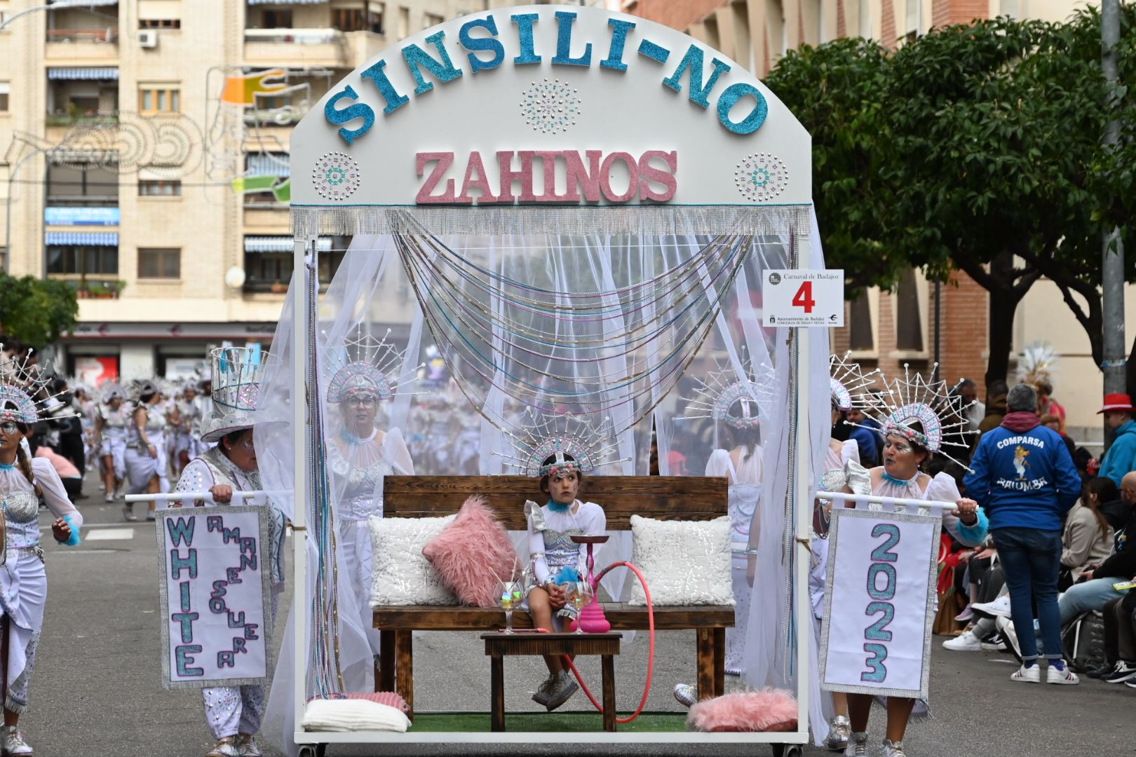 Desfile de comparsas del Carnaval de Badajoz