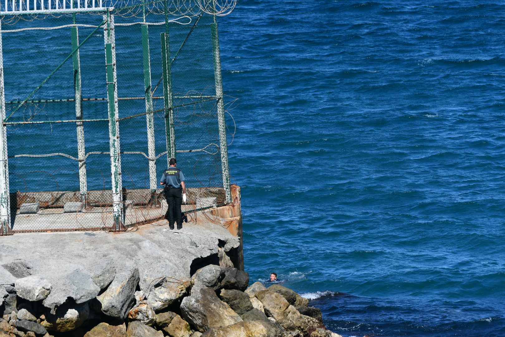 Ceuta vive uno de los episodios de entrada masiva de inmigrantes más numeroso de los últimos años