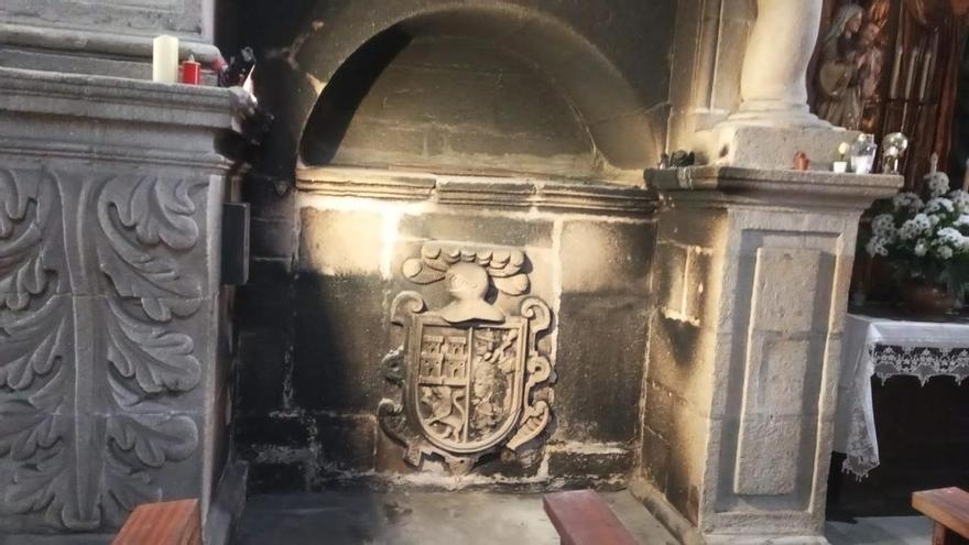 Sobresalto en la iglesia de San Francisco de Pontevedra al arder un santo