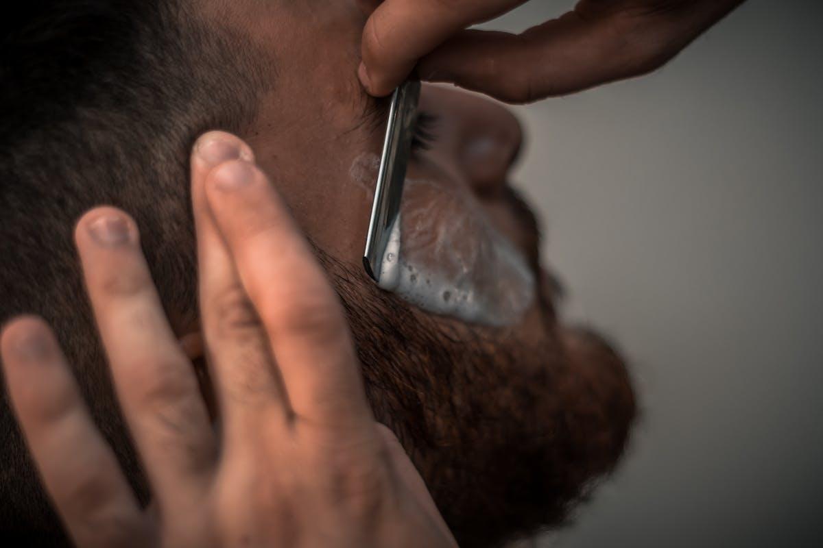 Si la cuidamos bien y la lavamos no menos de 3 veces por semana, nuestra barba estará tan bien como la cara de cualquier persona afeitada