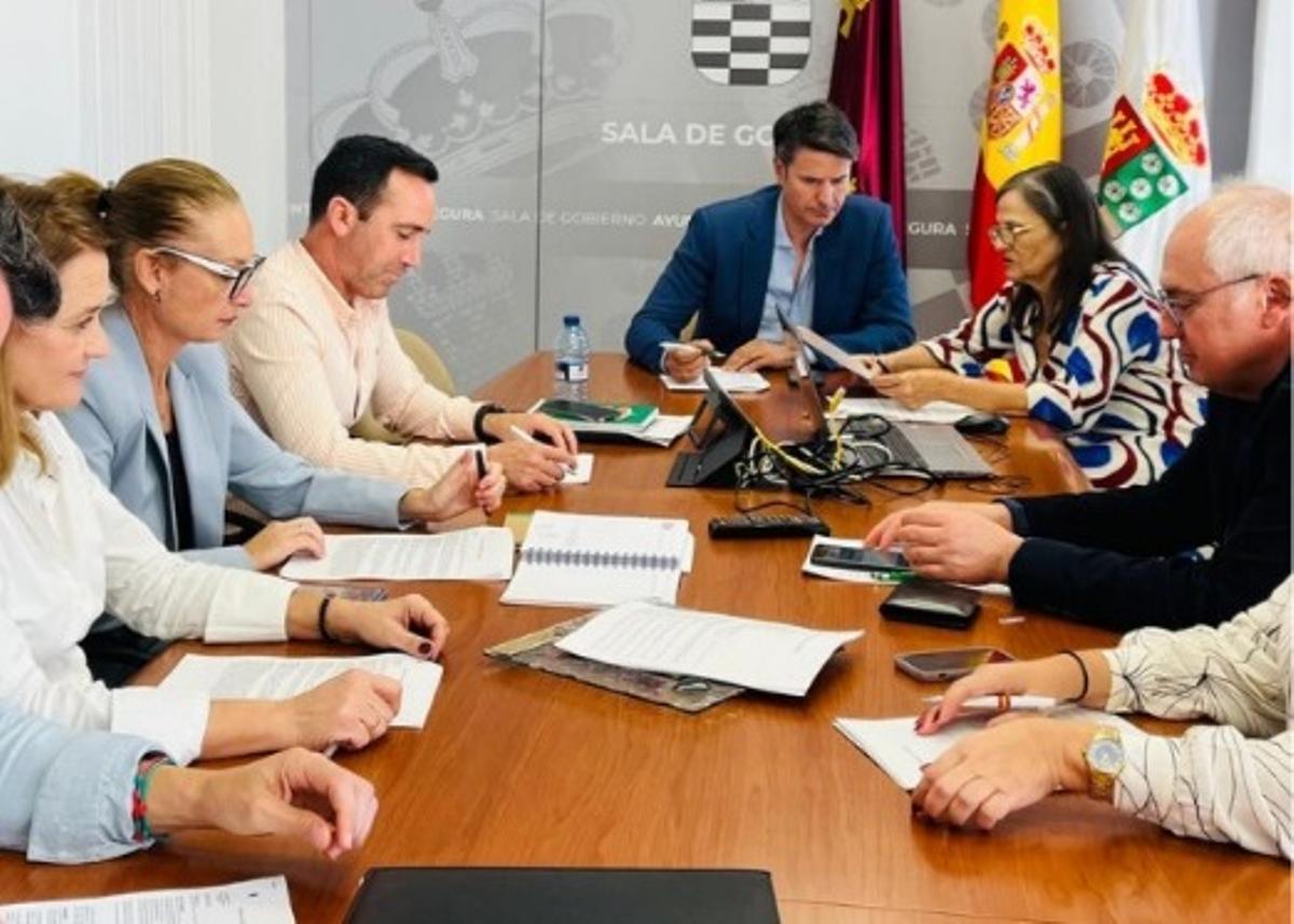 Una de las reuniones del equipo de Gobierno de Molina de Segura.