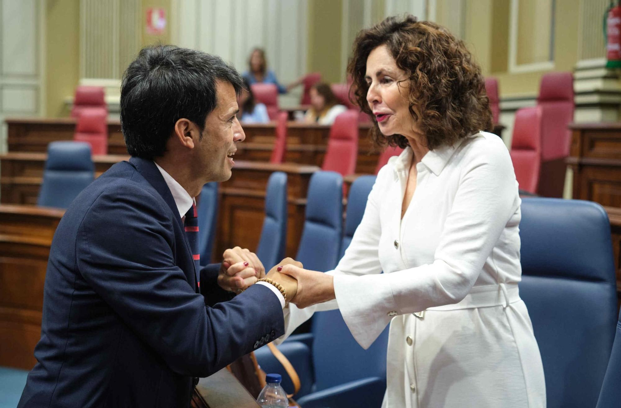 Sesión plenaria del Parlamento de Canarias.