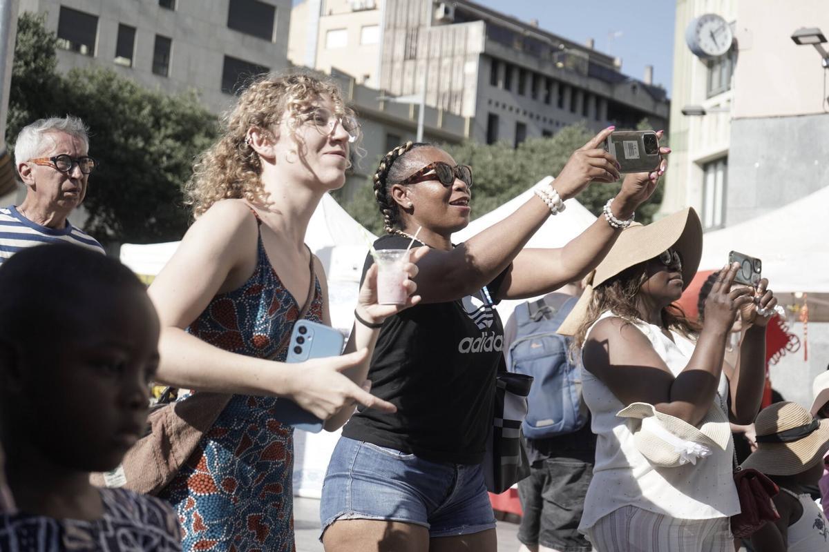 Les imatges de la Festa Intercultural de Manresa, 2026