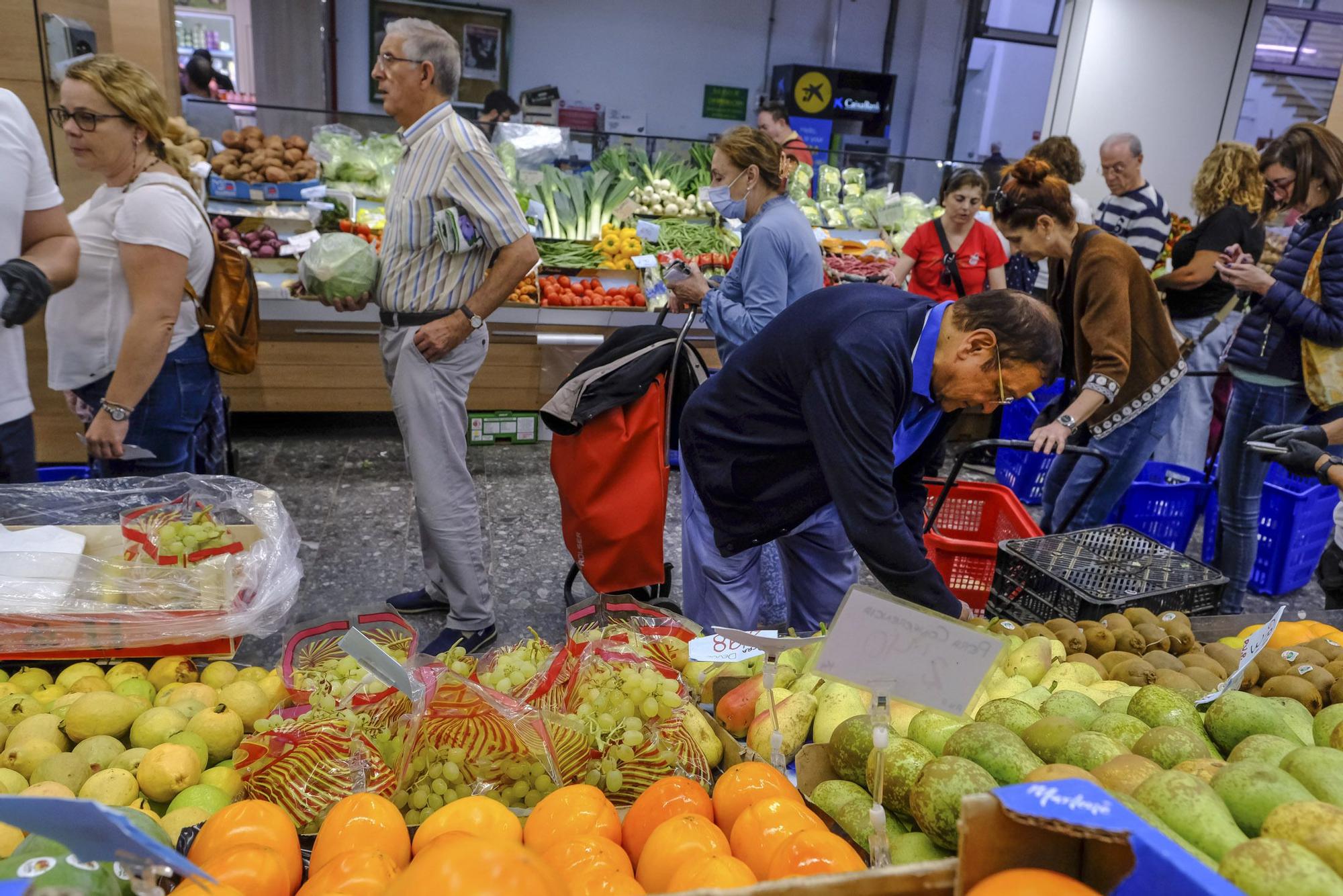 Compras en el Mercado Central para la cena de Nochevieja