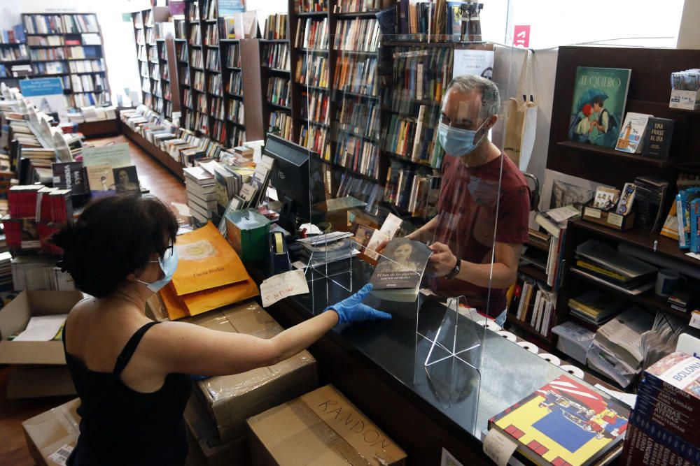 Apertura de librerías en Málaga con la fase 0.