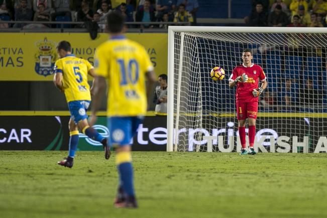 FÚTBOL PRIMERA  DIVISIÓN UD LAS PALMAS - SD ...