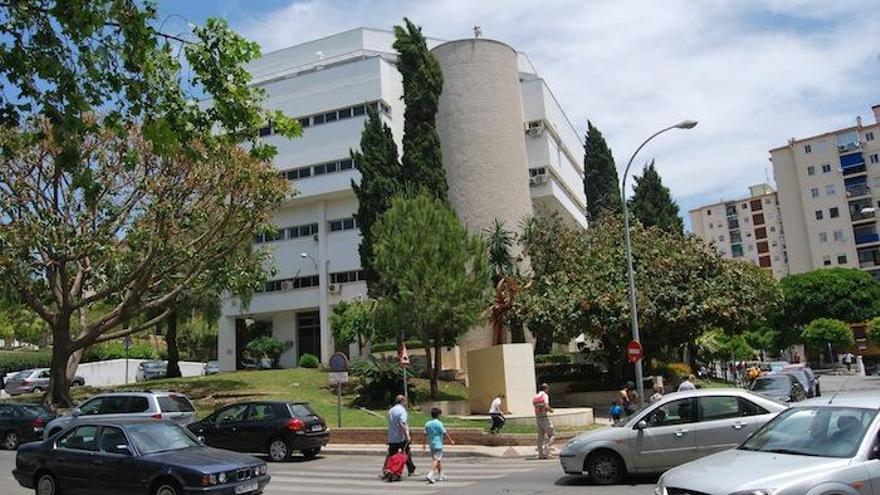 Imagen del edificio de la avenida del Mayorazgo, que alberga los juzgados de Instrucción.