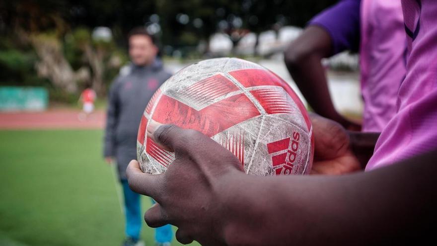 FIFA Rules Leave Unaccompanied Migrant Minors in Canary Islands Sporting Limbo