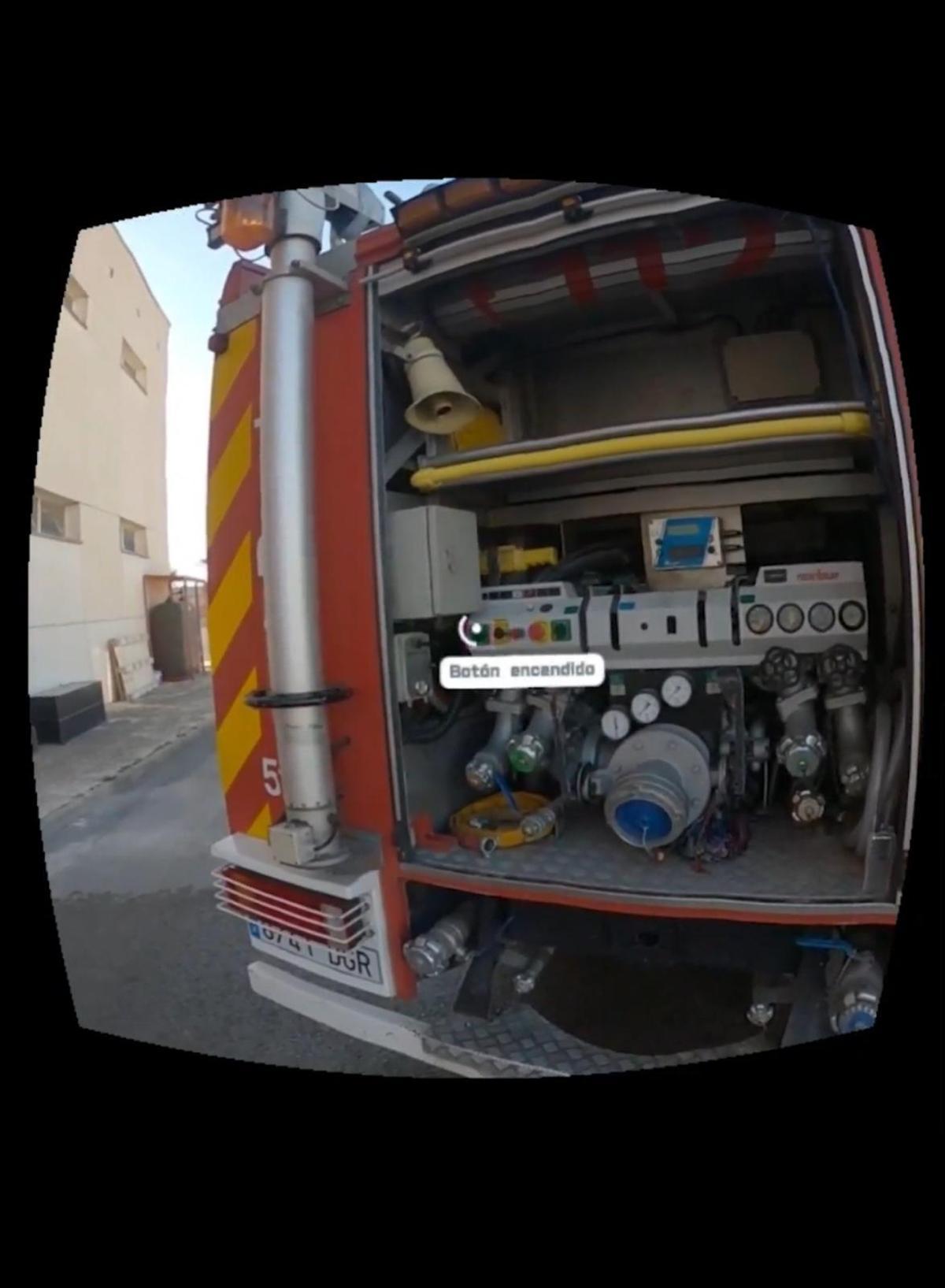 Una de las prácticas de bombero realizada con realidad virtual.