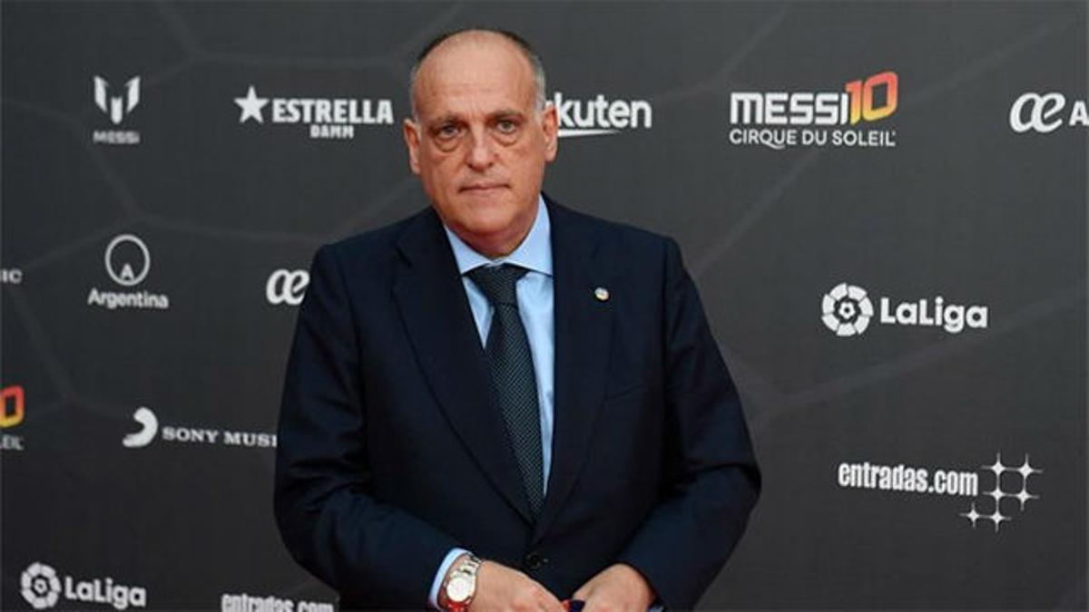 Tebas: "¿Casillas o Rajoy? El que no me gusta es Rubiales; a partir de ahí..."